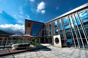 天一美家 | 蘭州冶力關阿瑪周措大酒店項目現(xiàn)代簡約套房家具案例擺場實拍！